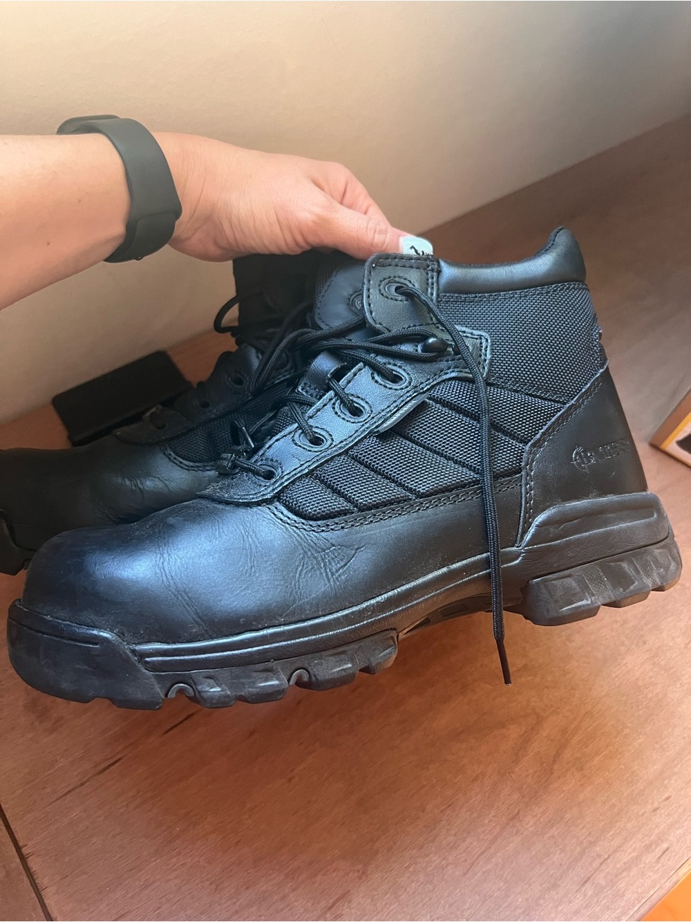 Women’s Bates Tactical Boot Size 8.5 Comp Toe.  Used, great condition